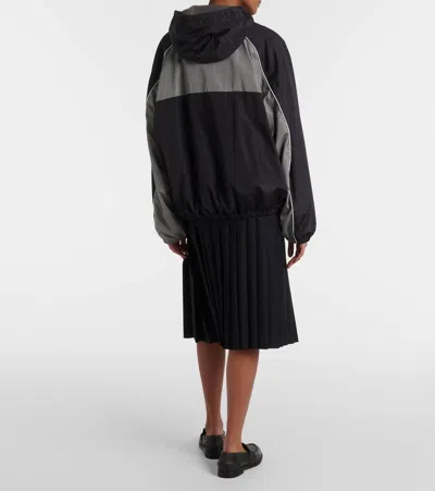 Miu Miu Recycled Nylon Windbreaker Jacket In Blau