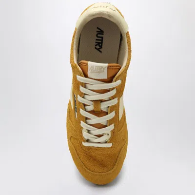 Autry 'windspin Low' Yellow Sneaker With Logo On The Side And On The Heel In Yellow