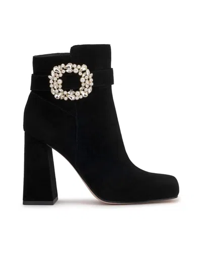 Jessica Simpson Luminna Bootie In Black