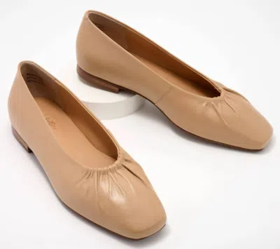 Seychelles Little Things Gathered Flat Sandal In Beige In Beige
