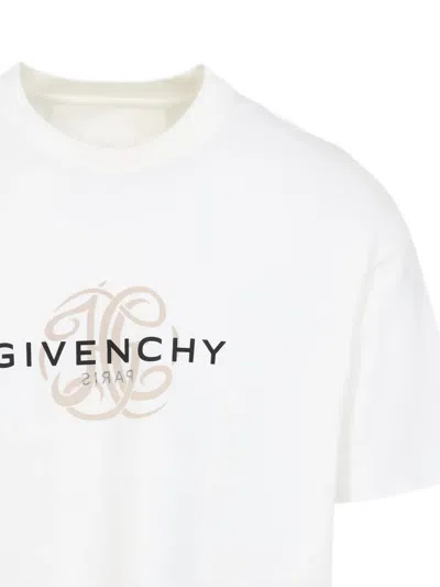 Givenchy Tshirt Man In White