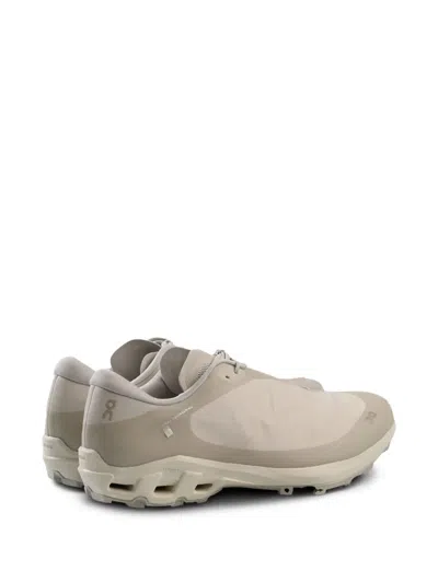 On Cloudventure Peak Sneakers In Neutral
