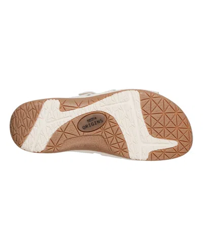 Earth Women's Sinci Fisherman Flat Slip-on Sandals In Cream