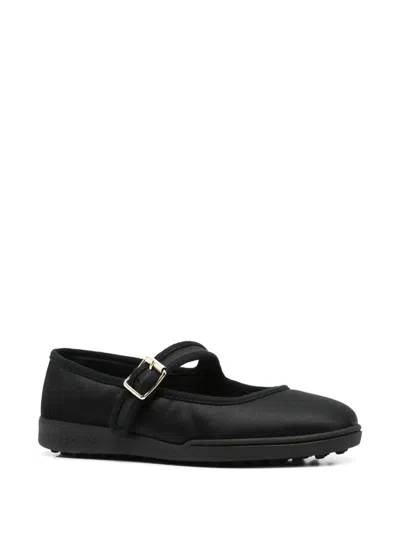 Apc A.p.c. Sneakers In Black