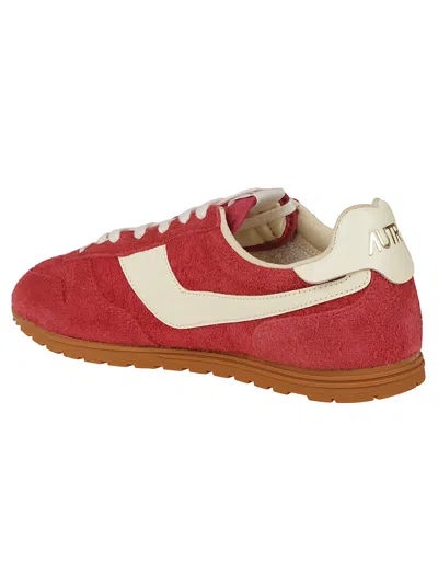 Autry Windspin Low Woman Suede Leather Sneakers In Red/rutabaga