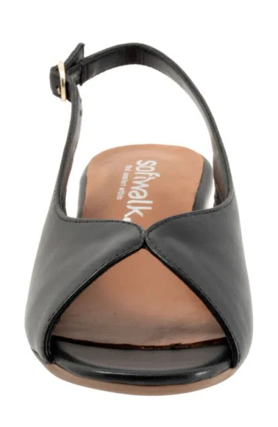 Softwalk Lakewood Sandal In Black