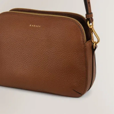 Radley London Dukes Place Medium Ziptop Crossbody Bag In Saddle