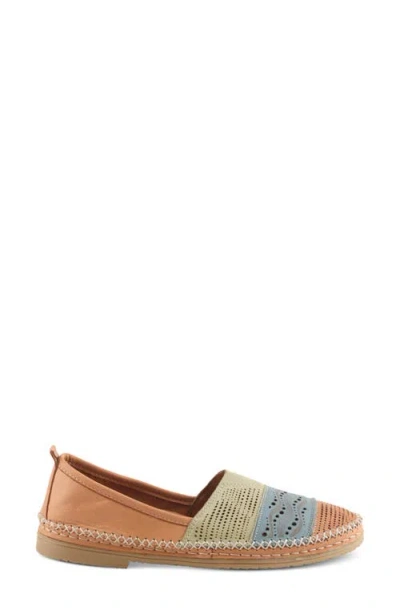 Spring Step Highwest Flat In Camel Multi