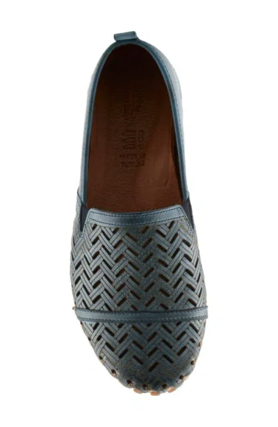 Spring Step Kapri Flat In Blue