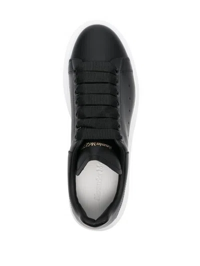 Alexander Mcqueen Alexander Mc Queen Larry Oversize Sneakers In Black