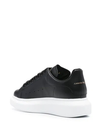 Alexander Mcqueen Alexander Mc Queen Larry Oversize Sneakers In Black