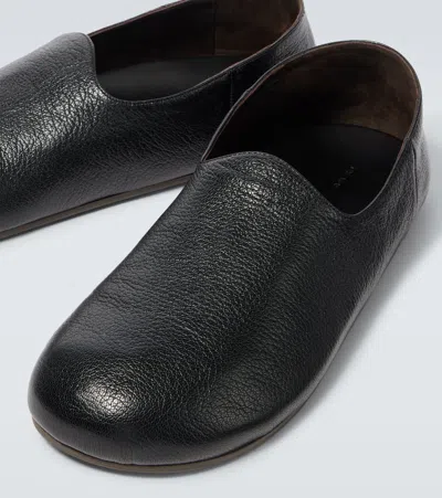 The Row Slip-on Hugh In Pelle Nera Uomo In Black