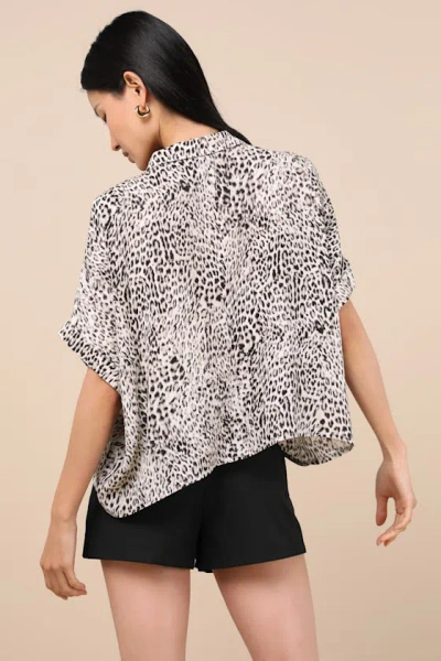 Lulus Island Style White Leopard Print Button-up Short Sleeve Top In White