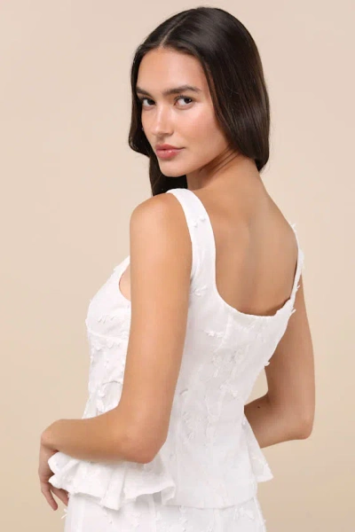 Extro & Vert Bella White Embroidered Button-front Top In White