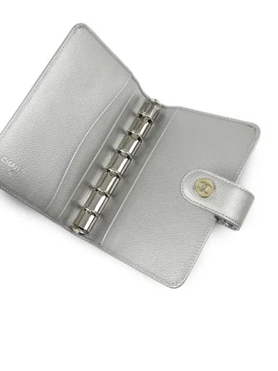 Pre-owned Chanel 2006 Leather Notebook Cover In 银色