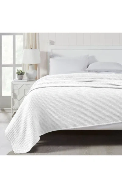Modern Threads Cotton Waffle Blanket In White
