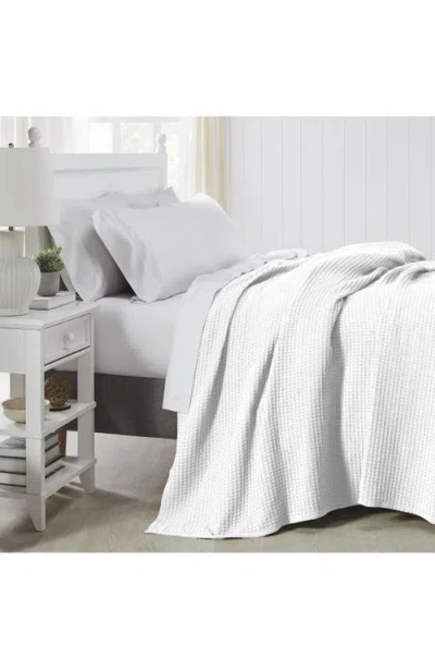 Modern Threads Cotton Waffle Blanket In White