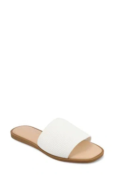 Journee Collection Womens Prisilla Flat Sandals In White