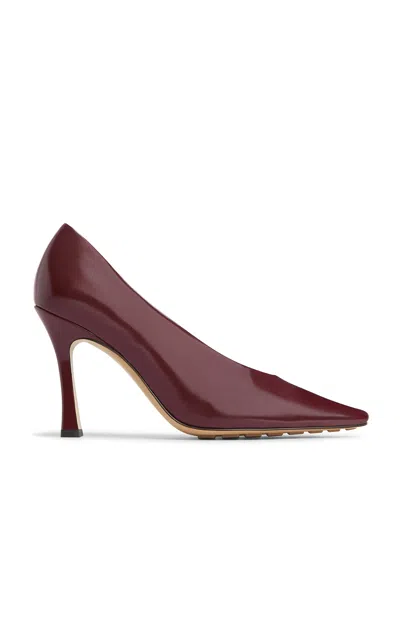 Bottega Veneta Leather Stiletto Sporty Pumps In Burgundy