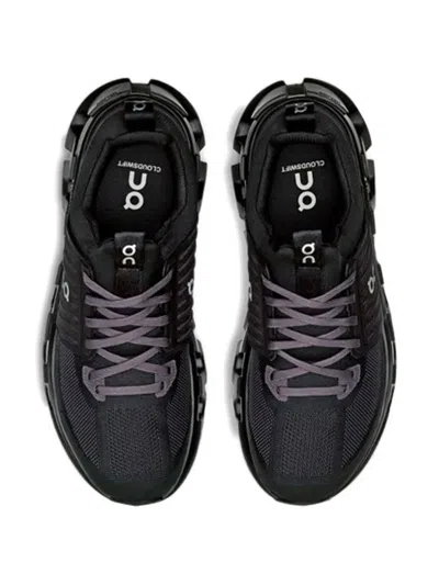 On Cloudleap Trainers In Black