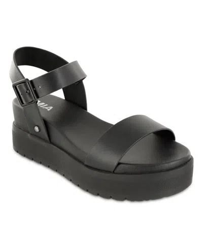 Mia Women's Kayci Platform Round Toe Sandals In Black