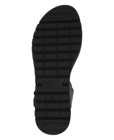 Mia Women's Kayci Platform Round Toe Sandals In Black