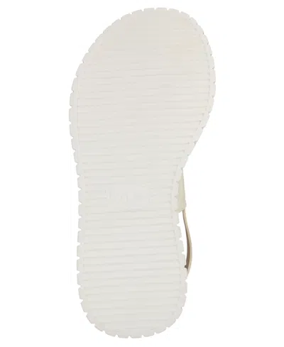 Mia Women's Yuna Round Toe Wedge Sandals In Bone