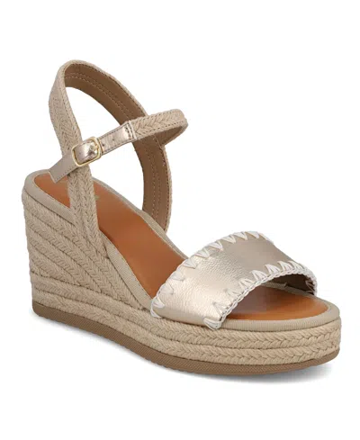 Mia Women's Becky Round Toe Wedge Sandals In Natural,gold