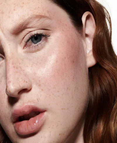 Mac Strobe Beam Liquid Blush In Ice Gleam