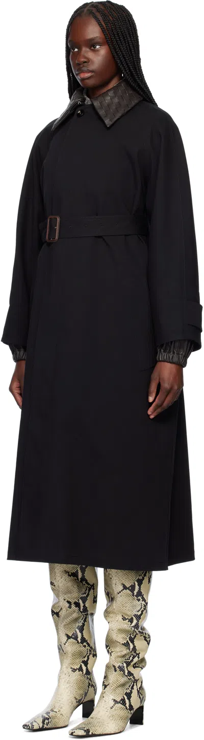 Bottega Veneta Black Trenchcoat With Removable Leather Collar With Intrecciato Motif And Adjustable Belt In Cotton In 1000 Black