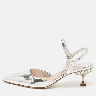 Pre-owned Miu Miu Silver Patent Leather Pointed Toe Slingback Pumps Size 37