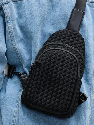 Sol And Selene Beyond The Horizon In Black