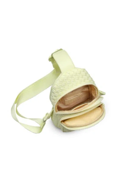 Sol And Selene Beyond The Horizon In Butter