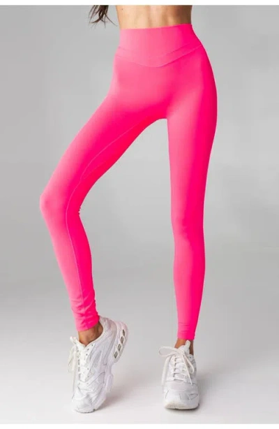 Vitality Pulse Pant In Neon Pink