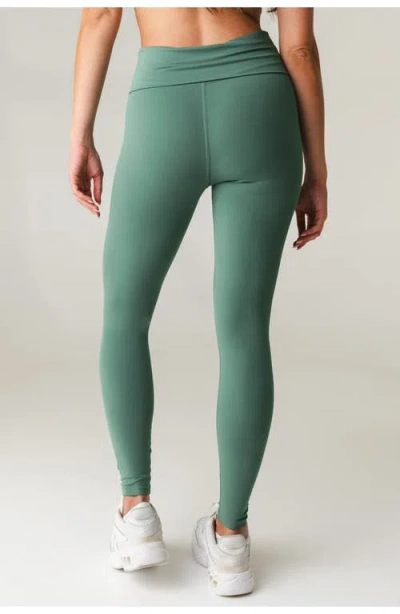 Vitality Cloud Ii Foldover Pant In Jade