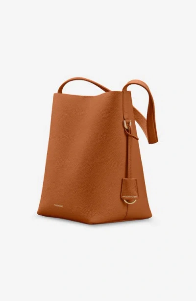 Maison De Sabre Drawstring Leather Bucket Bag In Pecan Nude