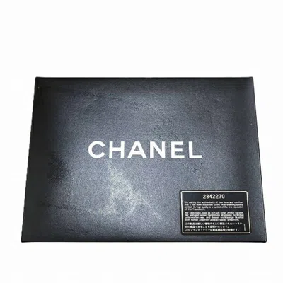 Pre-owned Chanel White Leather Shoulder Bag ()