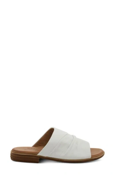 Spring Step Jaleel Slide Sandal In White