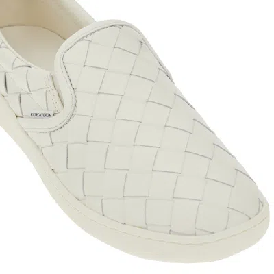 Bottega Veneta Sawyer Intrecciato Leather Low-top Sneakers In White