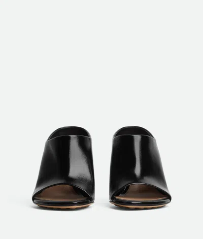 Bottega Veneta Rana Leather Mules In Black