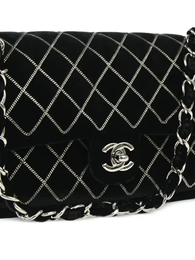 Pre-owned Chanel 2005s East West Shoulder Bag In 黑色