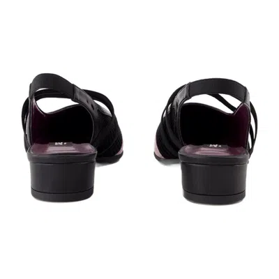 Carel Paris Peachy Pumps In Black