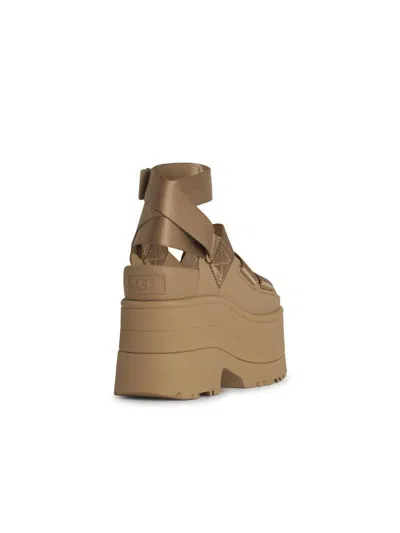Ugg Sandalias - Beis In Beige