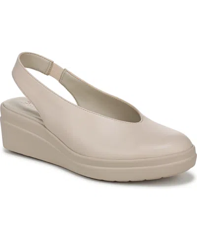 Naturalizer Sutton Pump In Porcelain Leather