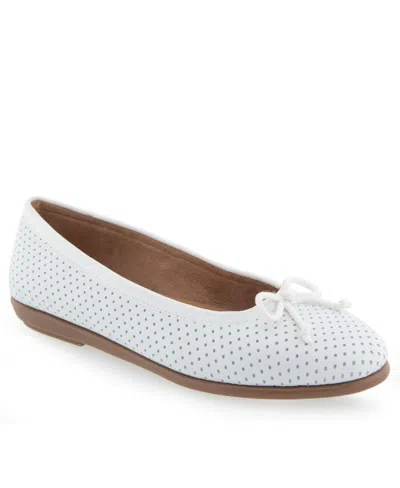 Aerosoles Women's Homebet Ballet Flats In White Perf