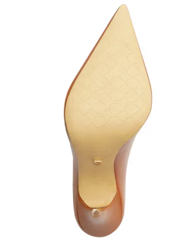 Arezzo Womens Leather Dressy Pumps In Curcuma