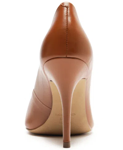 Arezzo Womens Leather Dressy Pumps In Curcuma