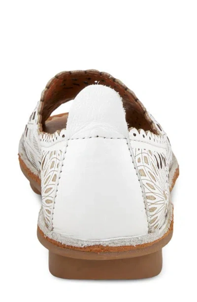 Spring Step Brandal Flat In White