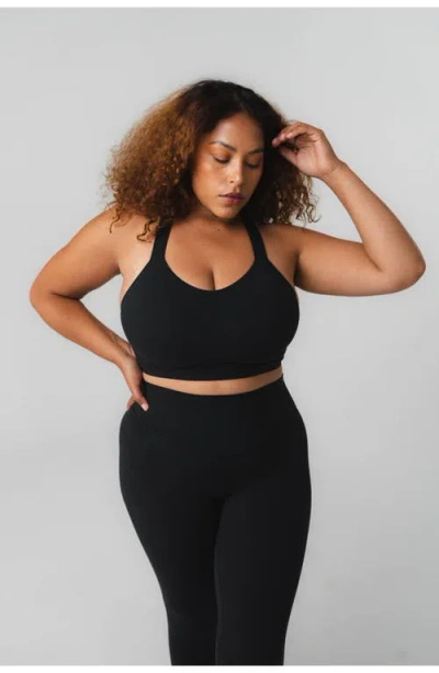 Vitality Cloud Ii Form X Bra In Midnight