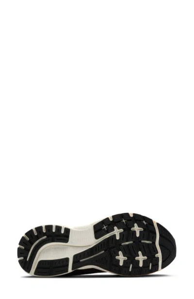 Brooks Trace 4 Running Shoe In Black